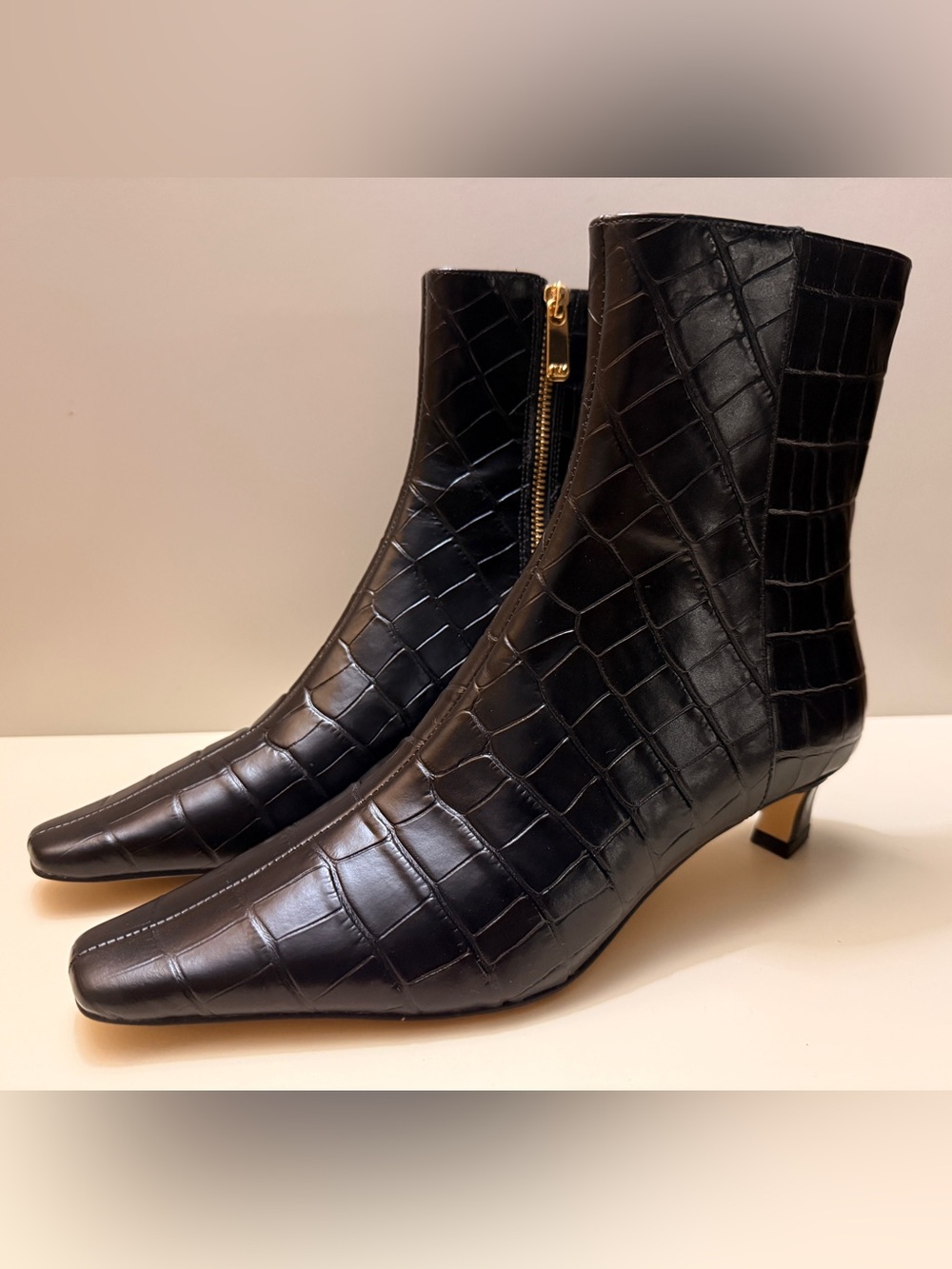 MICHAEL KORS Black Croc-Embossed Leather Ankle Boots(brand new)